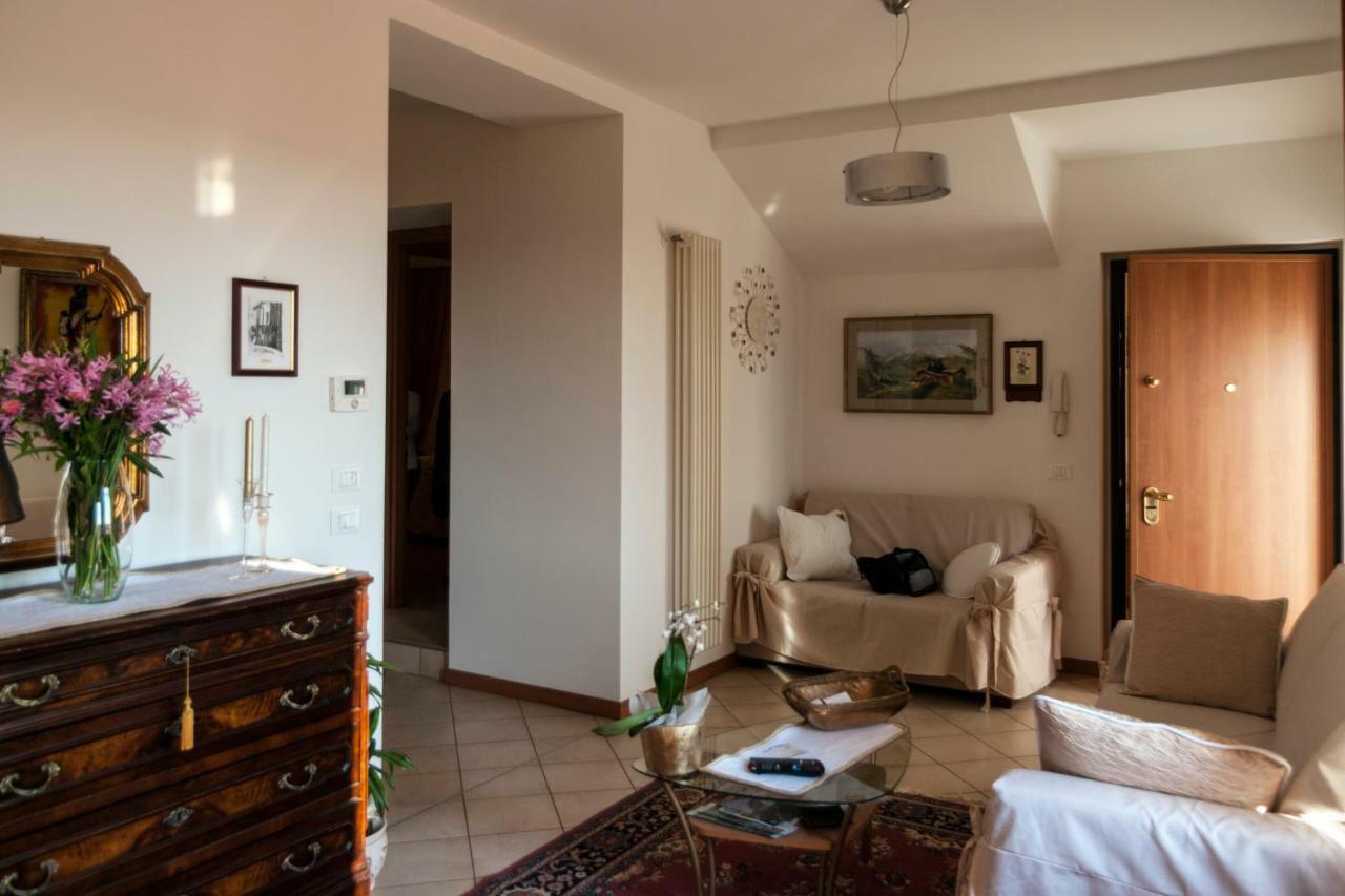 Casa Del Sole Appartamento N° 2 White And Gold Room Gavardo Dış mekan fotoğraf