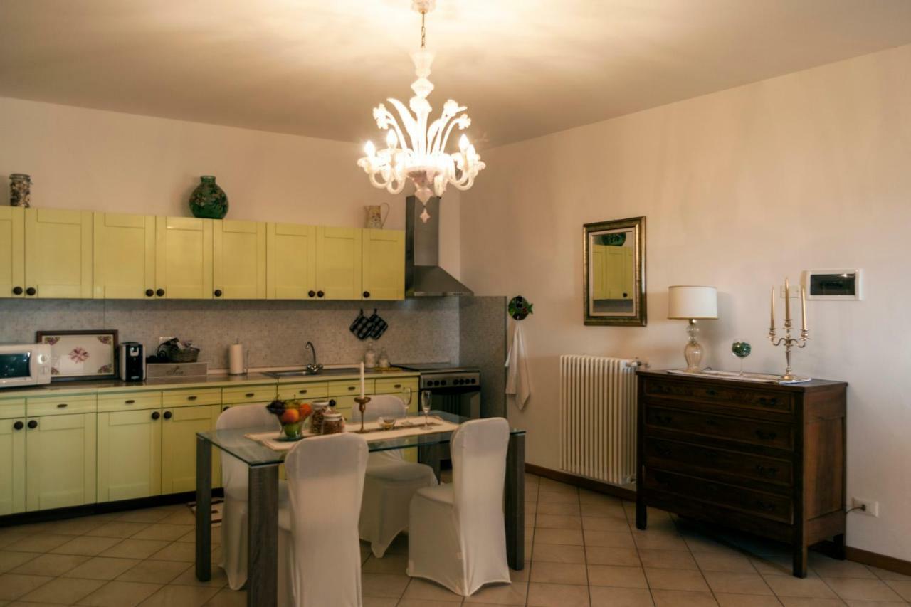 Casa Del Sole Appartamento N° 2 White And Gold Room Gavardo Dış mekan fotoğraf