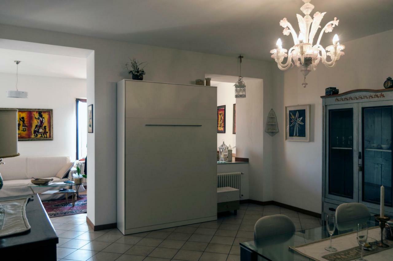 Casa Del Sole Appartamento N° 2 White And Gold Room Gavardo Dış mekan fotoğraf