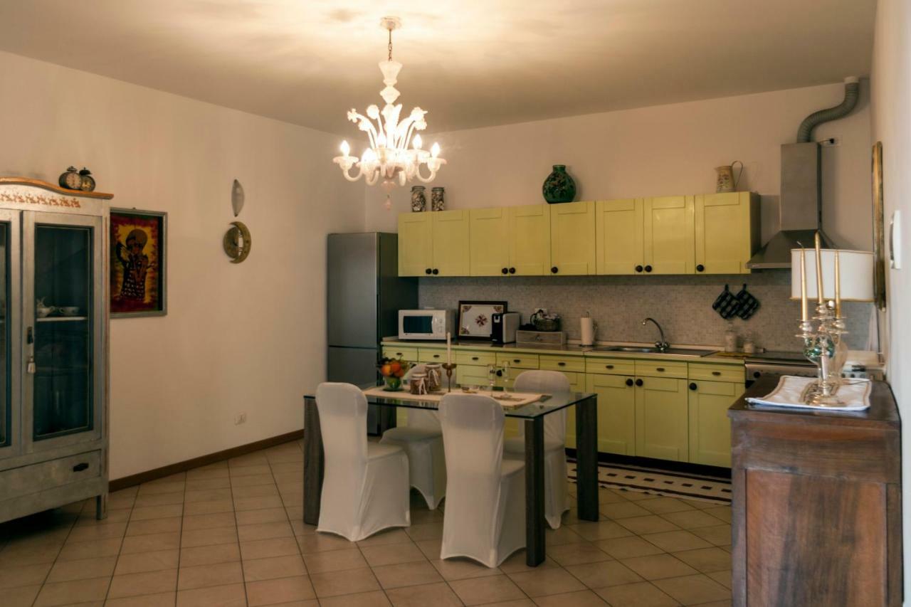 Casa Del Sole Appartamento N° 2 White And Gold Room Gavardo Dış mekan fotoğraf