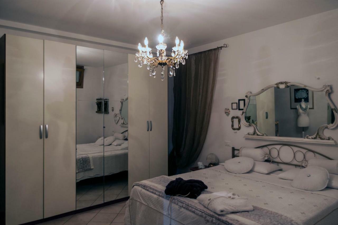Casa Del Sole Appartamento N° 2 White And Gold Room Gavardo Dış mekan fotoğraf
